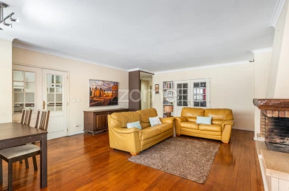 Apartamento T3 para Venda em Ferreiros e Gondizalves