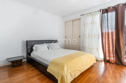 Apartamento T3 para Venda em Ferreiros e Gondizalves