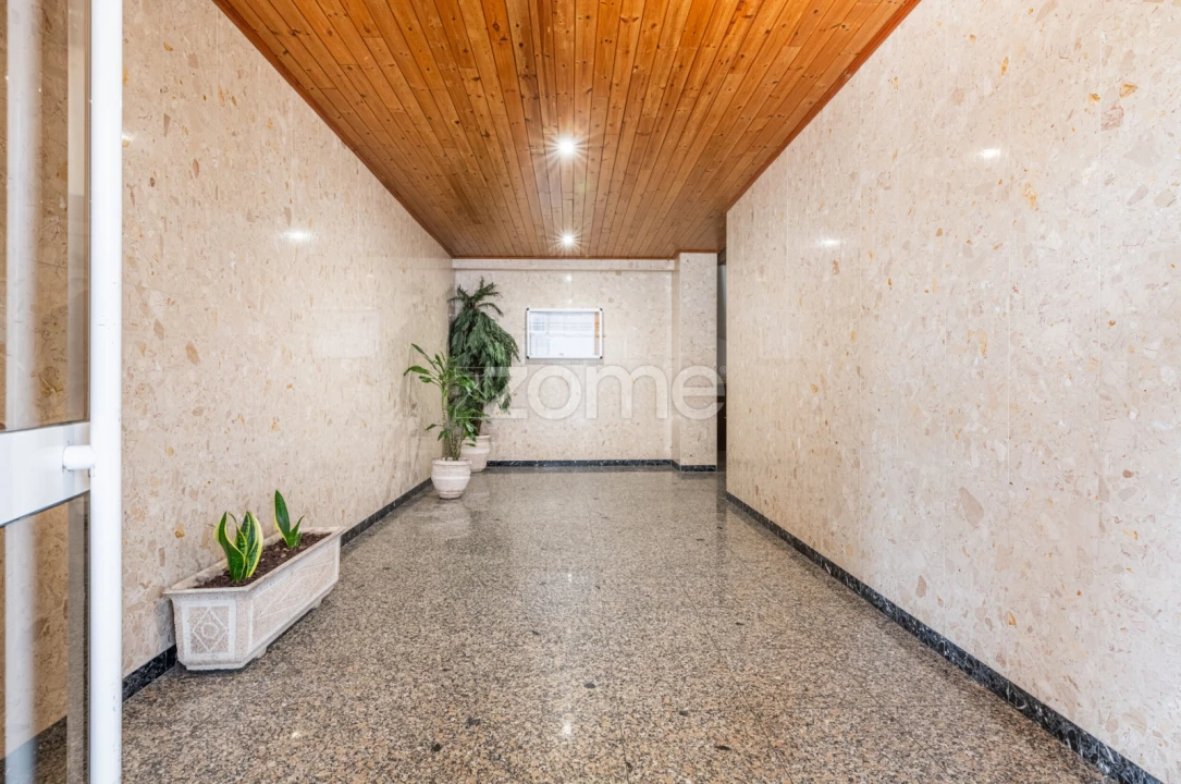 Apartamento T3 para Venda em Ferreiros e Gondizalves Foto 3