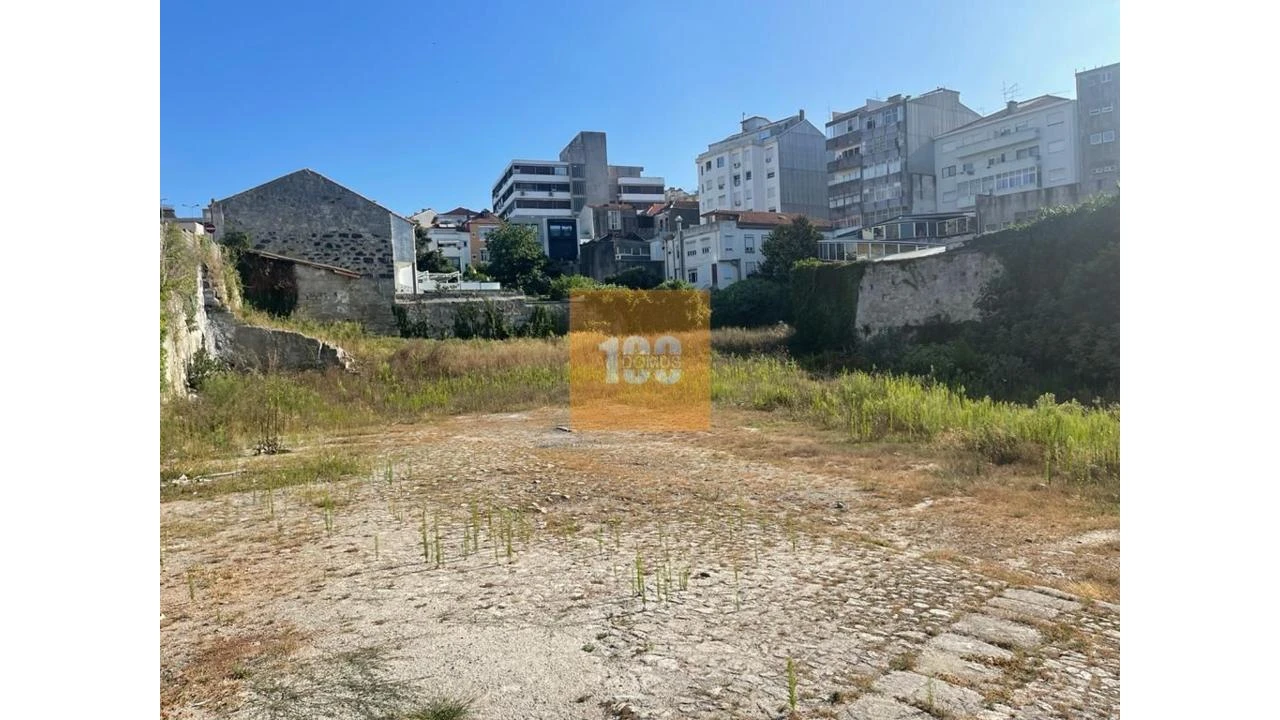 Apartamento T2 para Venda em Cedofeita, Santo Ildefonso, Sé, Miragaia, São Nicolau e Vitória Foto 17