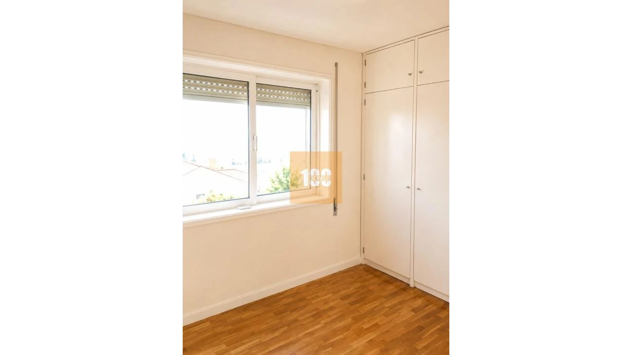 Apartamento T2 para Arrendamento em Pedroso e Seixezelo Foto 14