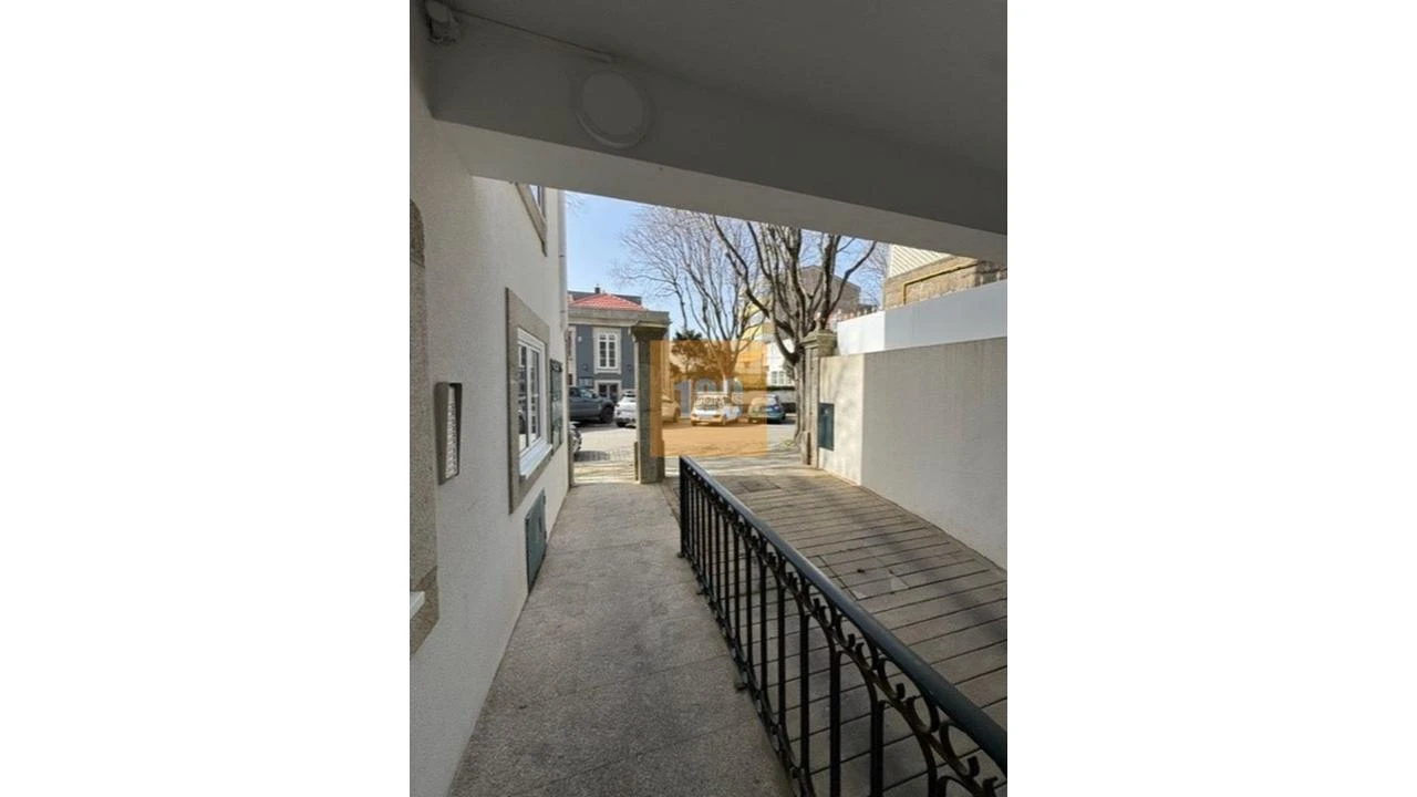 Apartamento T2 para Arrendamento em Pedroso e Seixezelo Foto 25
