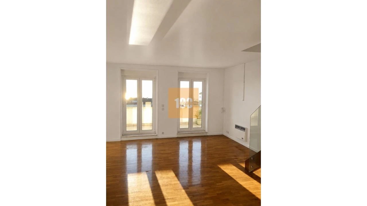 Apartamento T2 para Arrendamento em Pedroso e Seixezelo Foto 3