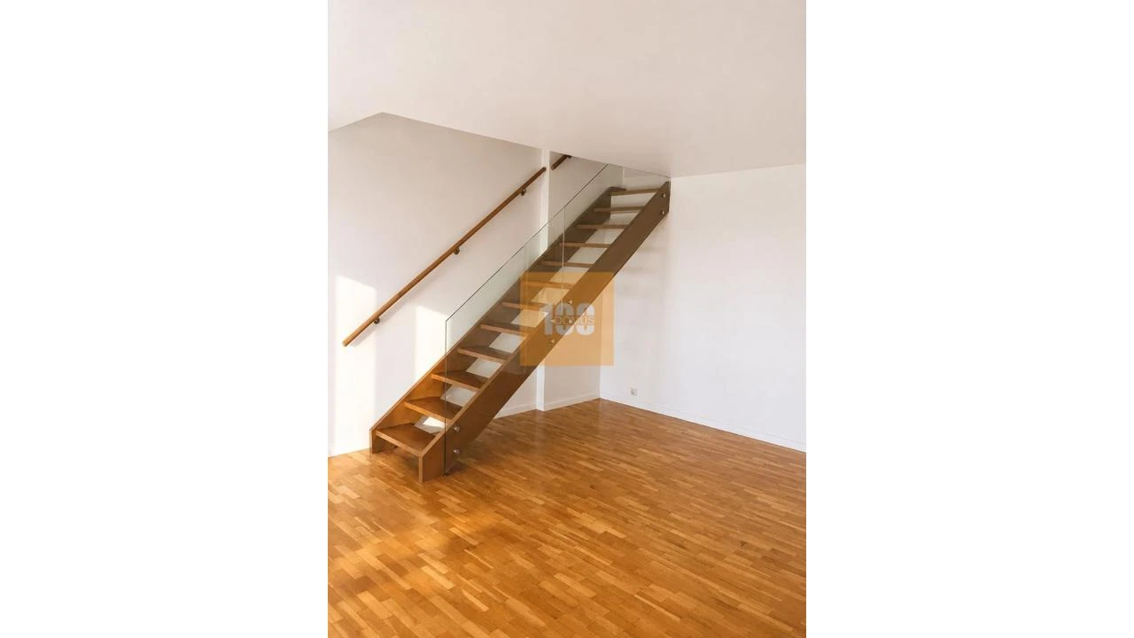 Apartamento T2 para Arrendamento em Pedroso e Seixezelo Foto 20
