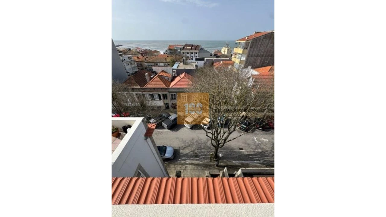 Apartamento T2 para Arrendamento em Pedroso e Seixezelo Foto 30