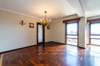 Apartamento T5 para Venda em Matosinhos e Leça da Palmeira
