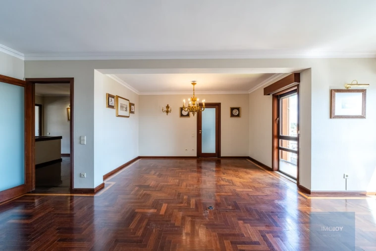 Apartamento T5 para Venda em Matosinhos e Leça da Palmeira Foto 5