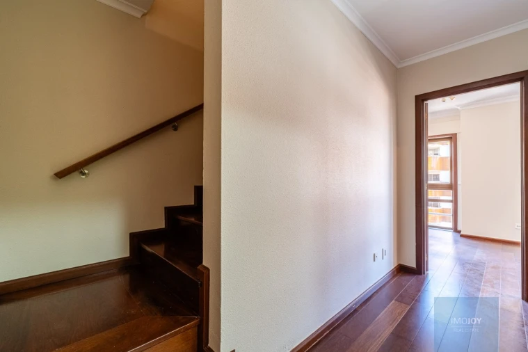 Apartamento T5 para Venda em Matosinhos e Leça da Palmeira Foto 11