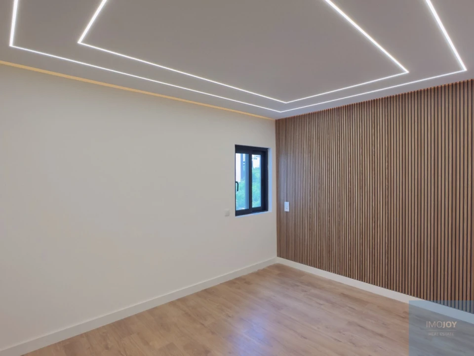 Apartamento T2 para Venda em Quarteira Foto 10