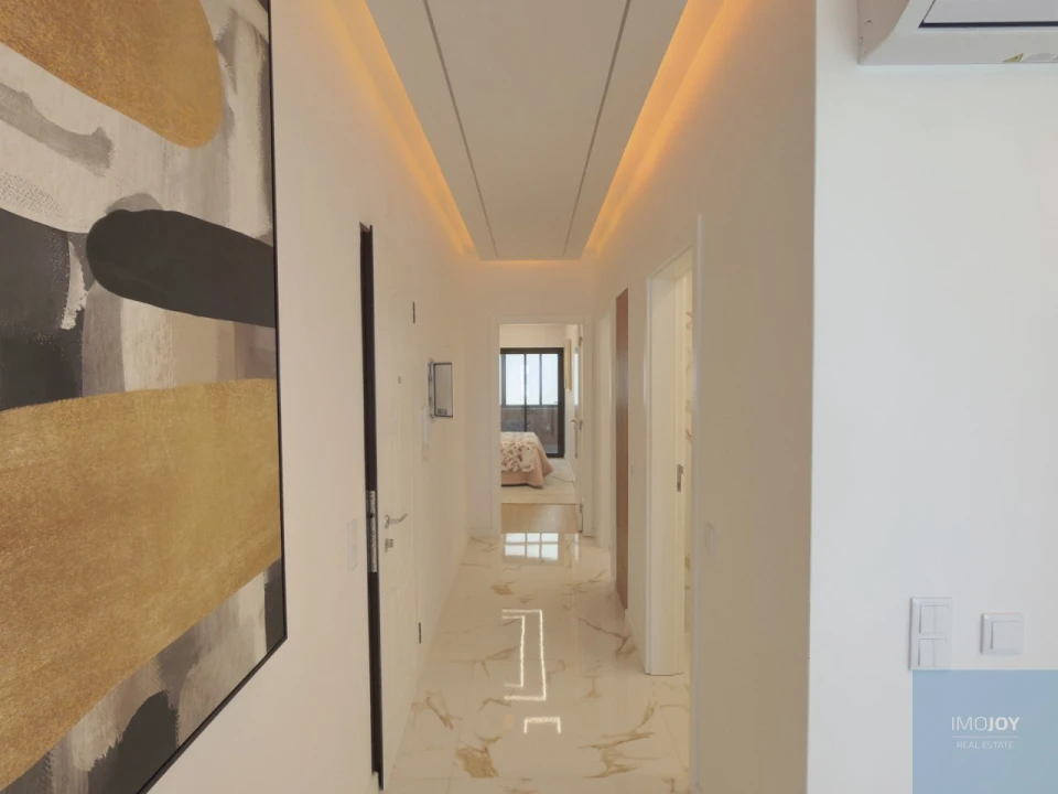 Apartamento T3 para Venda em Quarteira Foto 6