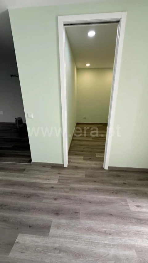 Apartamento T4 para Venda em Mafamude e Vilar do Paraíso