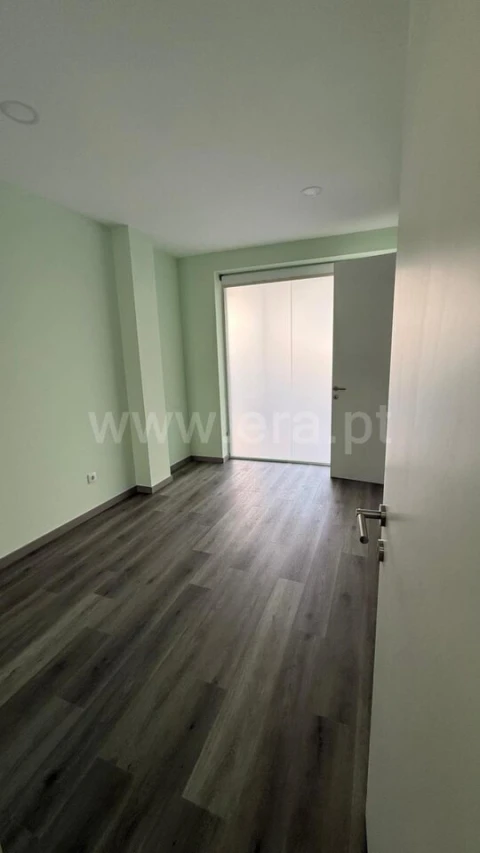 Apartamento T4 para Venda em Mafamude e Vilar do Paraíso
