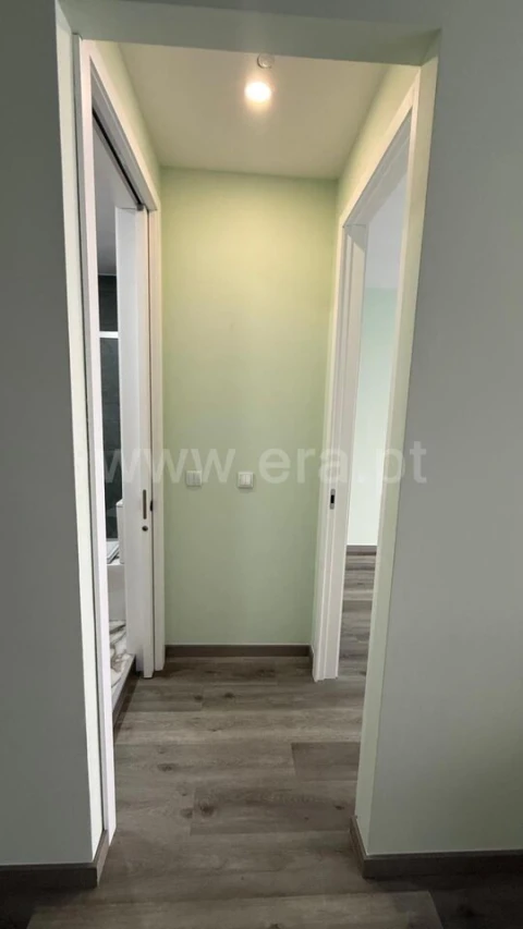 Apartamento T4 para Venda em Mafamude e Vilar do Paraíso