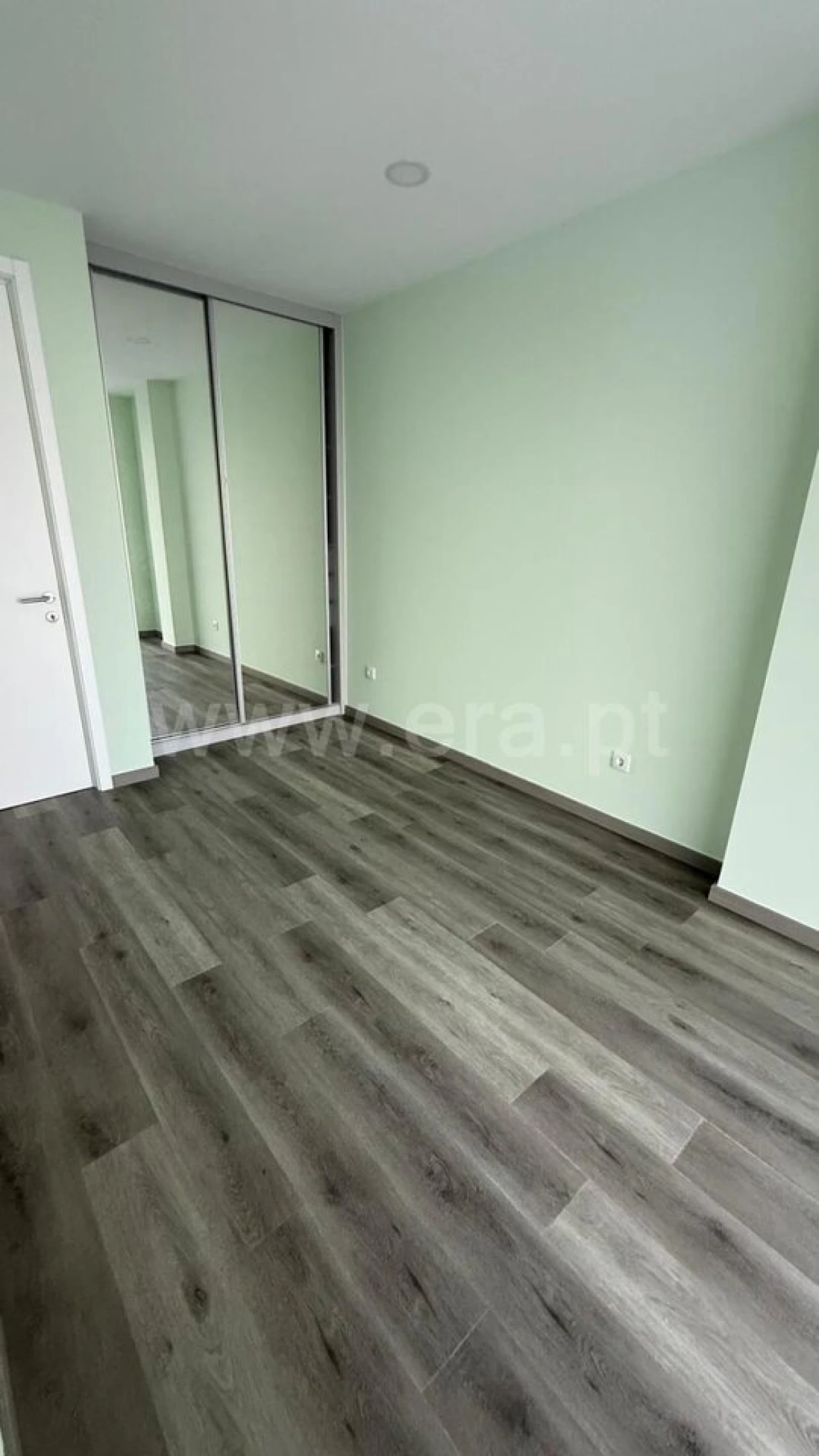 Apartamento T4 para Venda em Mafamude e Vilar do Paraíso Foto 15