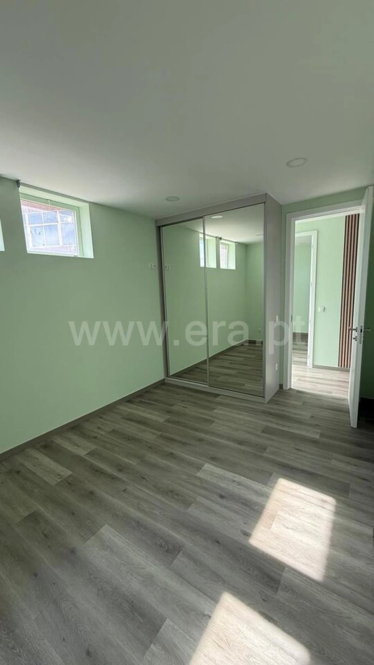Apartamento T4 para Venda em Mafamude e Vilar do Paraíso Foto 10