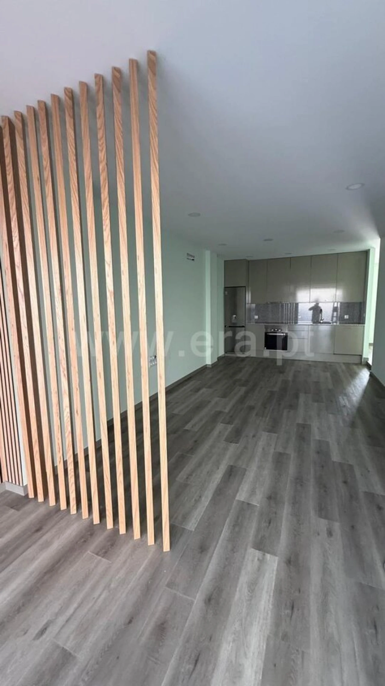 Apartamento T4 para Venda em Mafamude e Vilar do Paraíso Foto 1