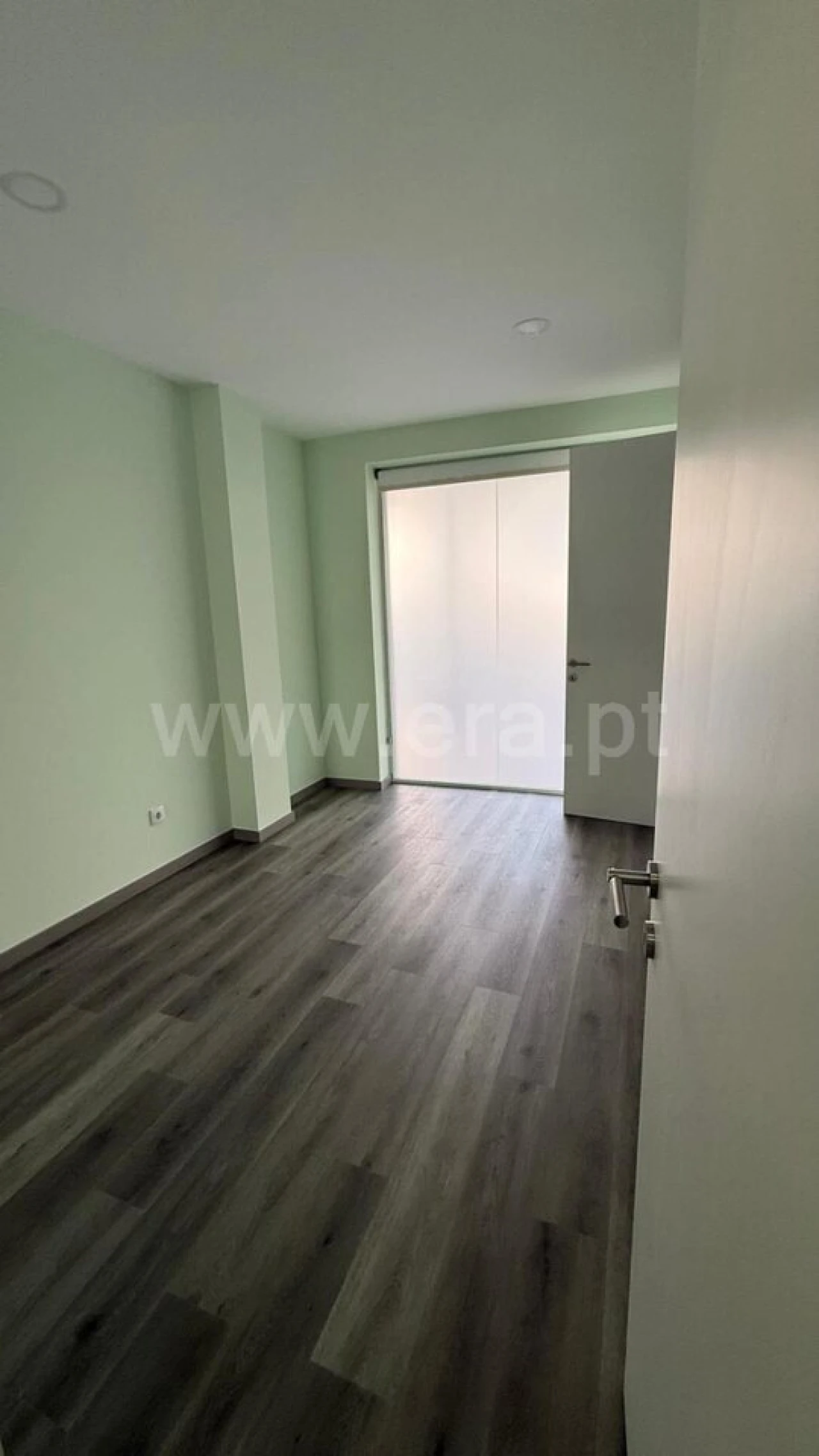 Apartamento T4 para Venda em Mafamude e Vilar do Paraíso Foto 18