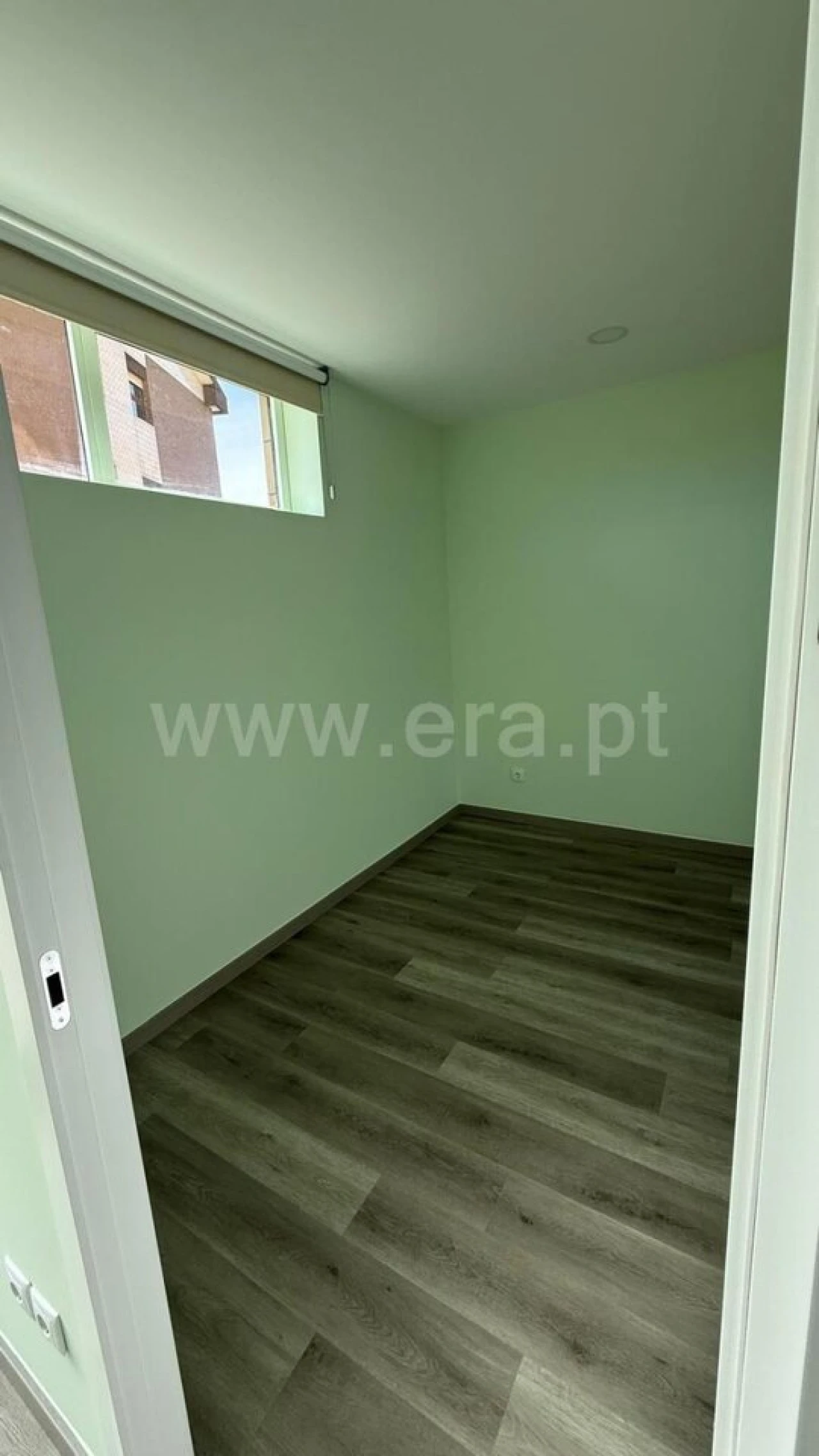 Apartamento T4 para Venda em Mafamude e Vilar do Paraíso Foto 12