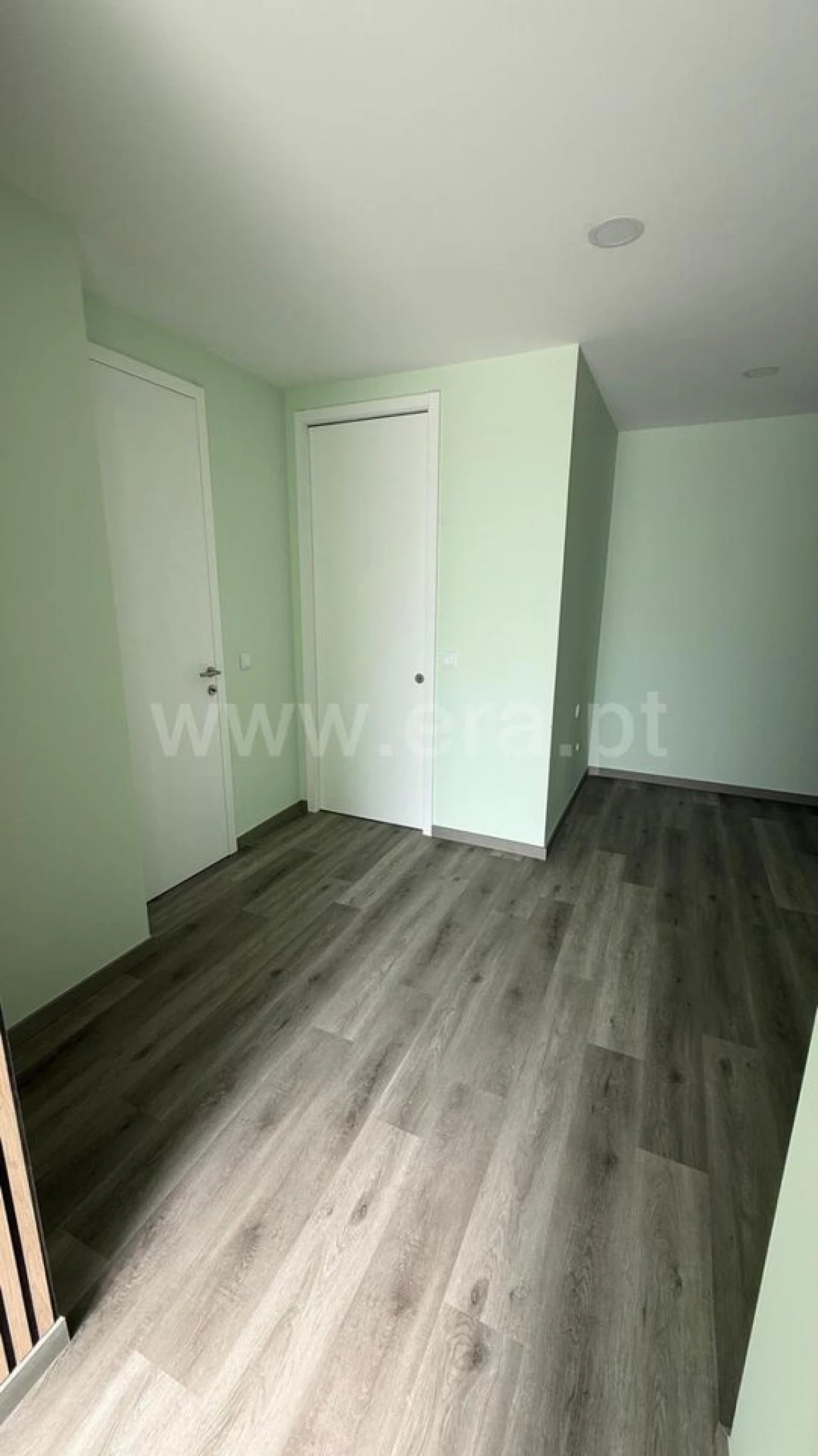 Apartamento T4 para Venda em Mafamude e Vilar do Paraíso Foto 13