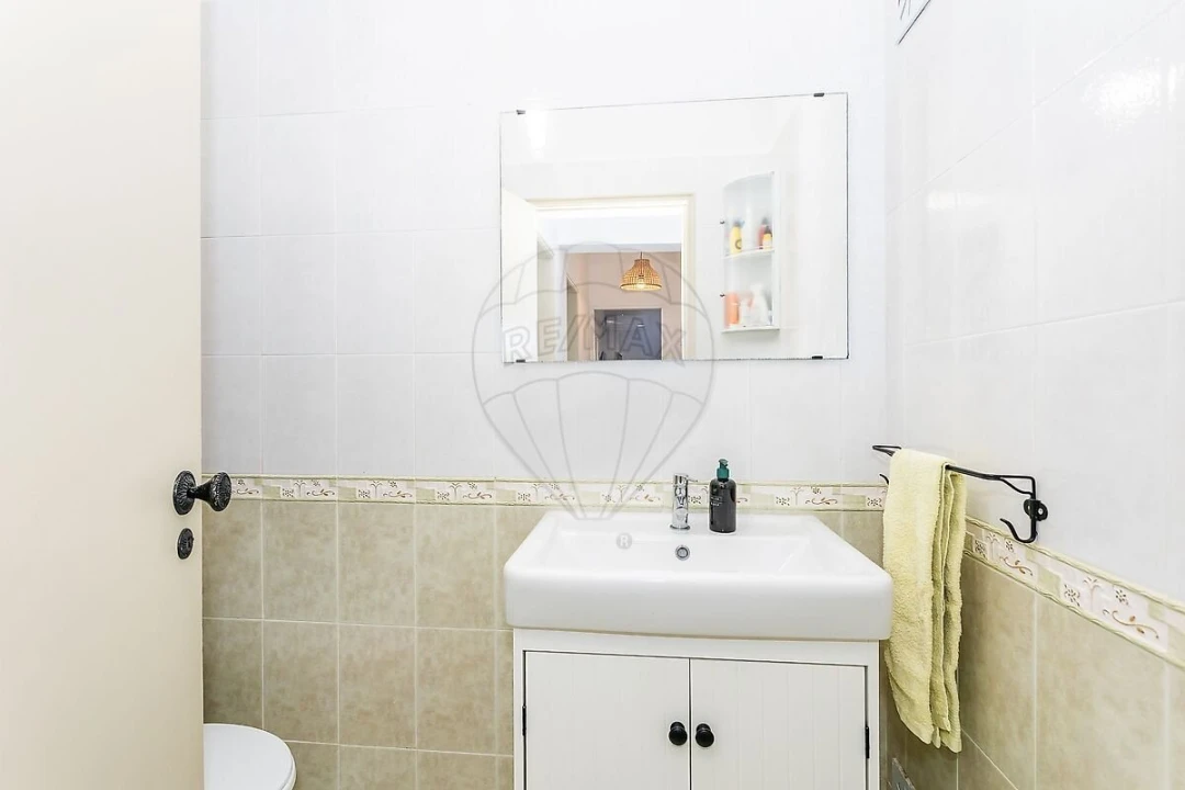 Apartamento T4 para Venda em Vila Franca de Xira Foto 15