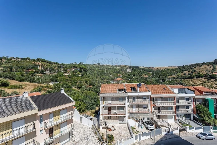 Apartamento T4 para Venda em Vila Franca de Xira Foto 14