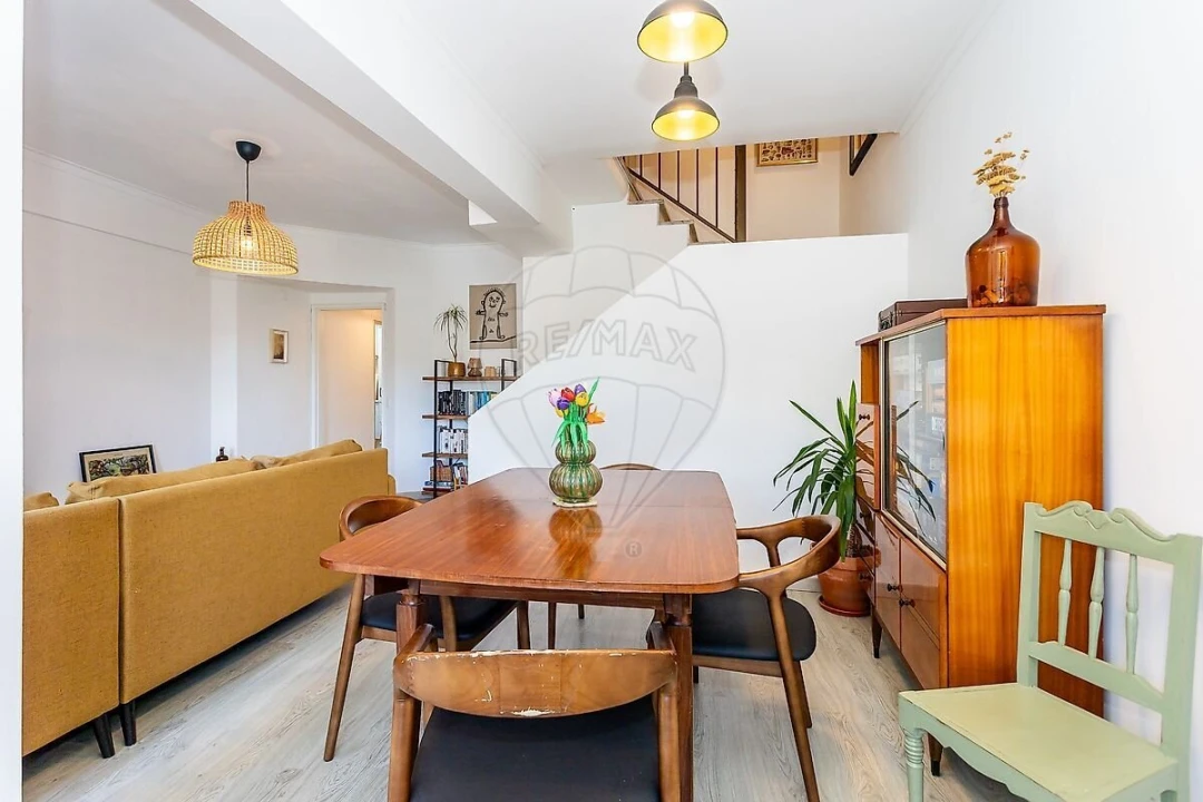 Apartamento T4 para Venda em Vila Franca de Xira Foto 2