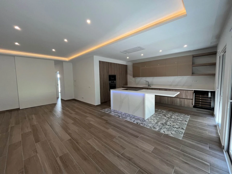 Moradia T3 para Venda em Santa Luzia Foto 5