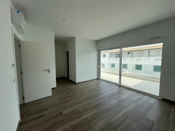 Moradia T3 para Venda em Santa Luzia