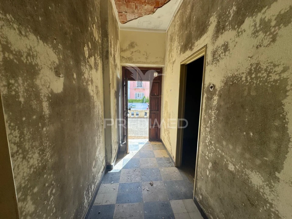 Moradia T5 para Venda em Faro (Sé e São Pedro) Foto 23