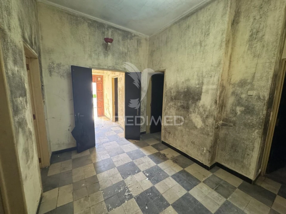 Moradia T5 para Venda em Faro (Sé e São Pedro) Foto 22