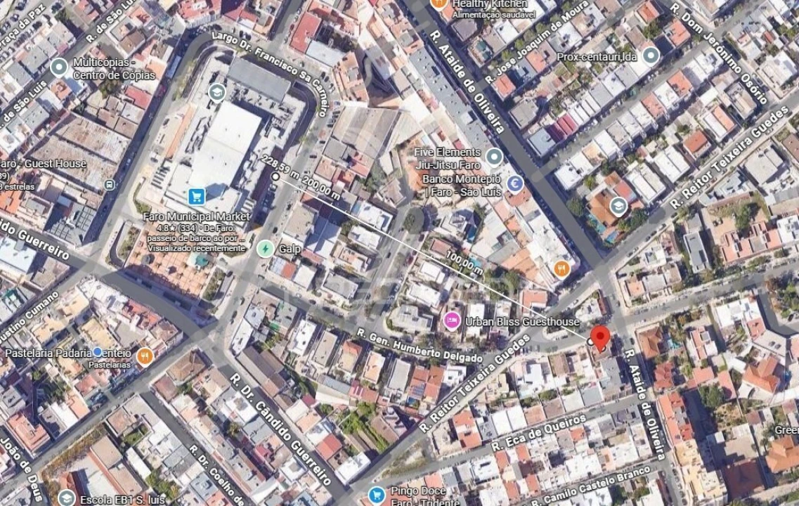Moradia T5 para Venda em Faro (Sé e São Pedro) Foto 33