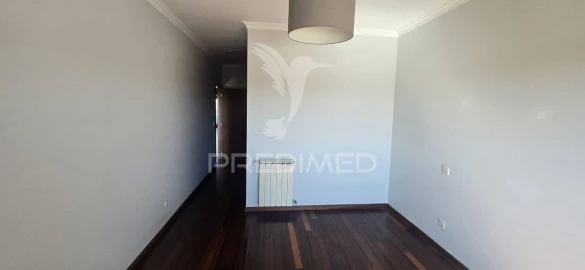 Apartamento T5 para Venda em São Vitor (Braga)