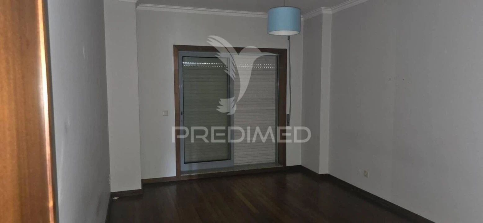 Apartamento T5 para Venda em São Vitor (Braga) Foto 18