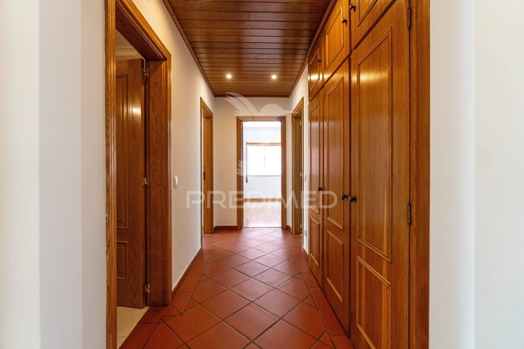 Apartamento T3 para Venda em Sines Foto 5