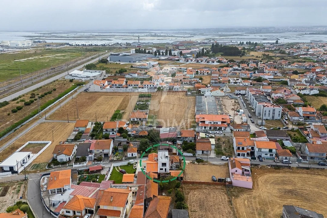 Moradia T3 para Venda em Gafanha da Nazaré Foto 7