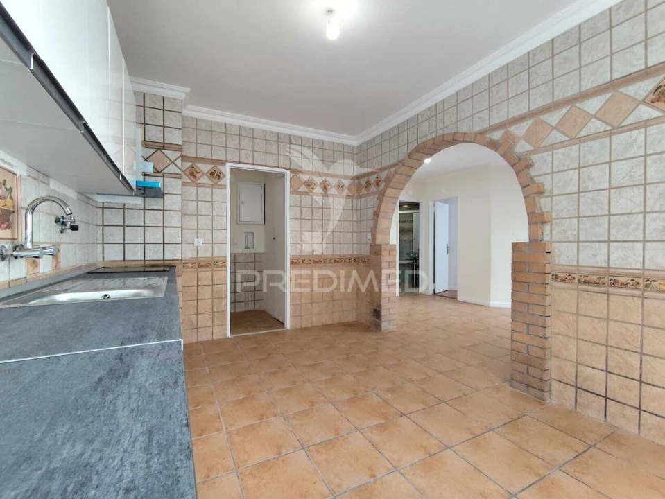 Apartamento T2 para Venda em Algueirão-Mem Martins Foto 7