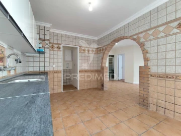 Apartamento T2 para Venda em Algueirão-Mem Martins