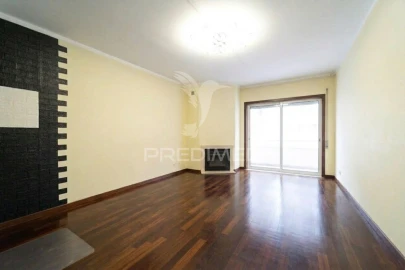 Apartamento T2 para Venda em Valongo