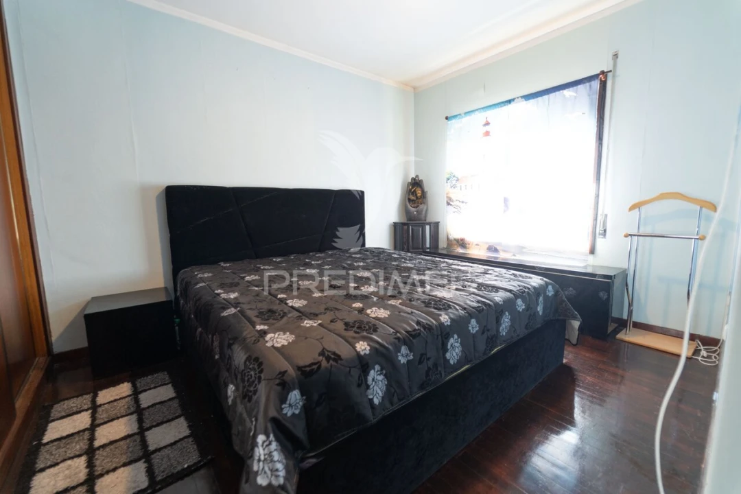 Apartamento T2 para Venda em Valongo Foto 9