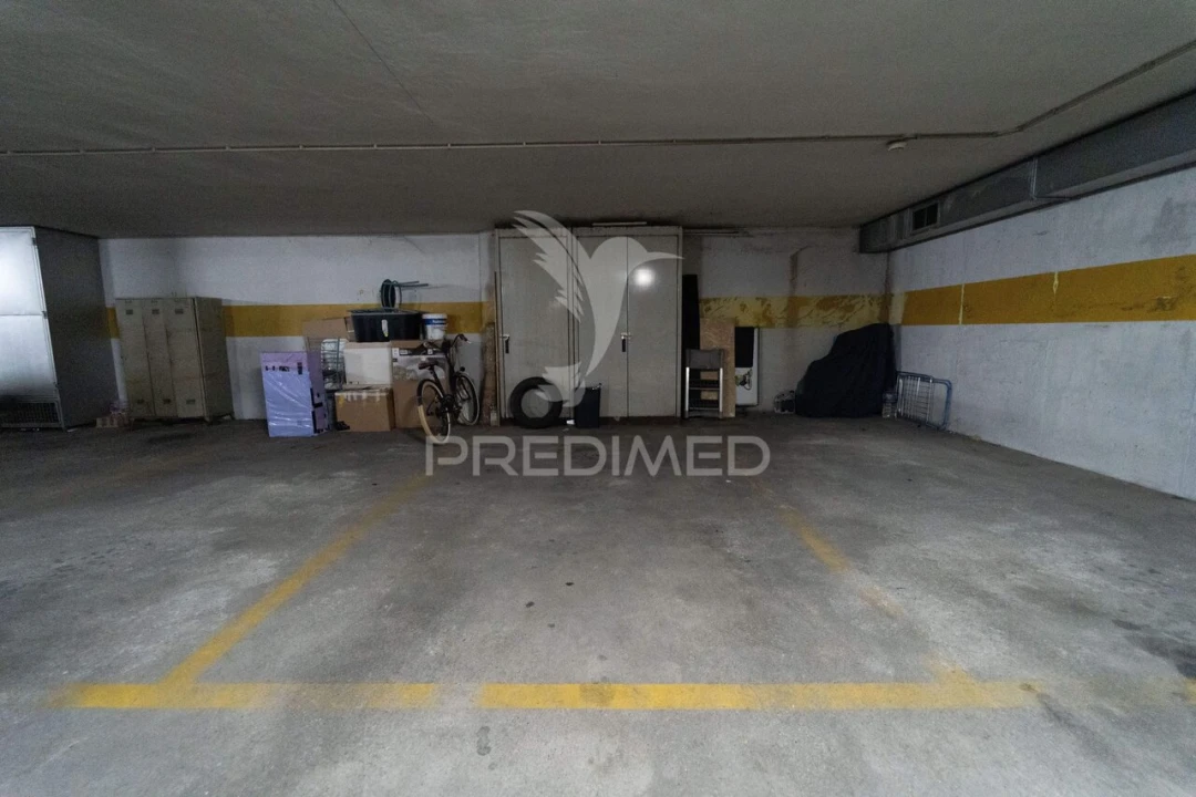 Apartamento T2 para Venda em Valongo Foto 15