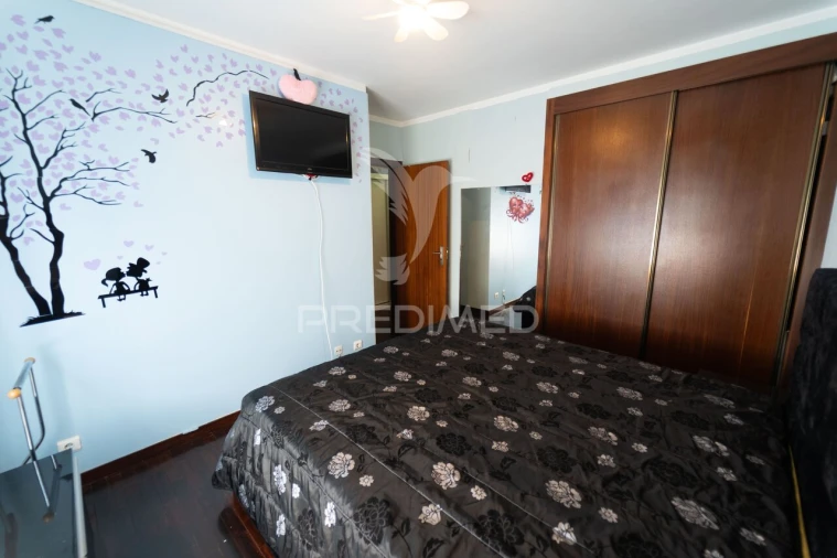Apartamento T2 para Venda em Valongo Foto 10