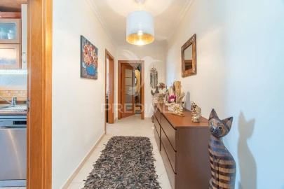 Apartamento T1 para Venda em Carregado e Cadafais