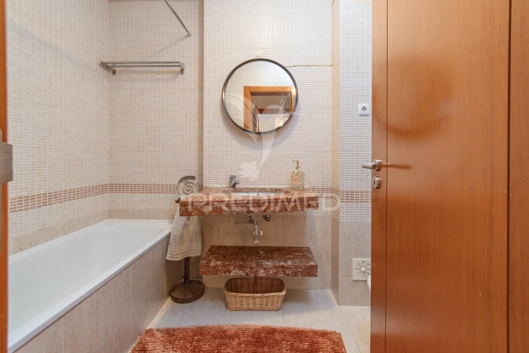 Apartamento T1 para Venda em Carregado e Cadafais Foto 15