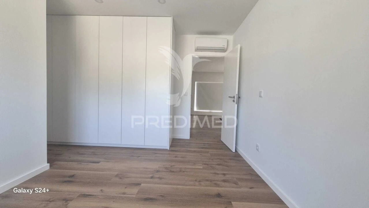Apartamento T3 para Venda em Cabanelas Foto 11