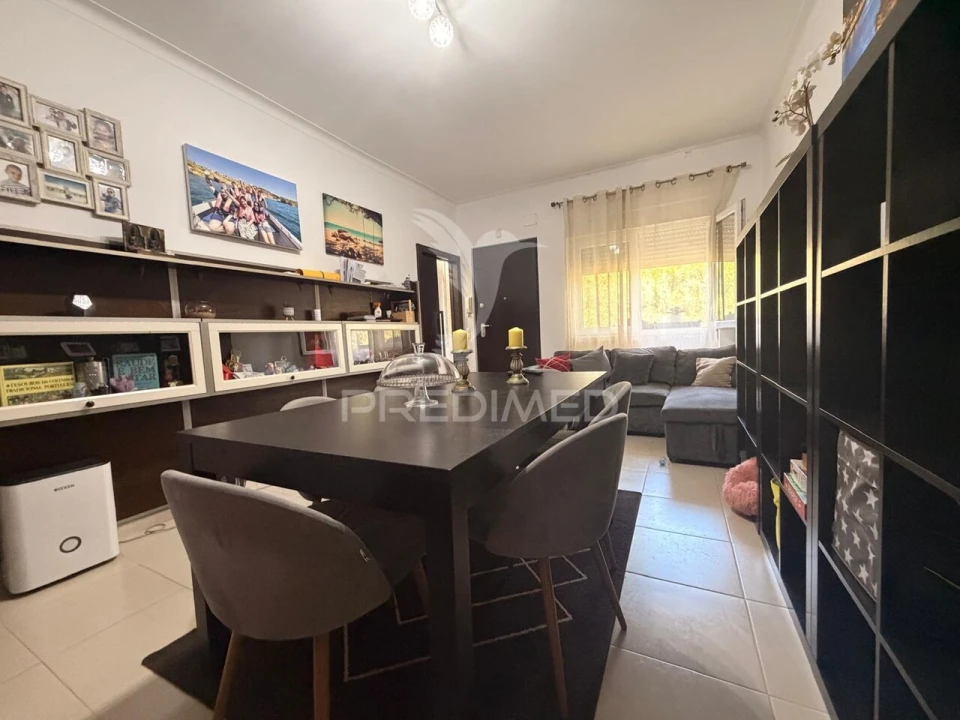 Apartamento T2 para Venda em Palmela Foto 3