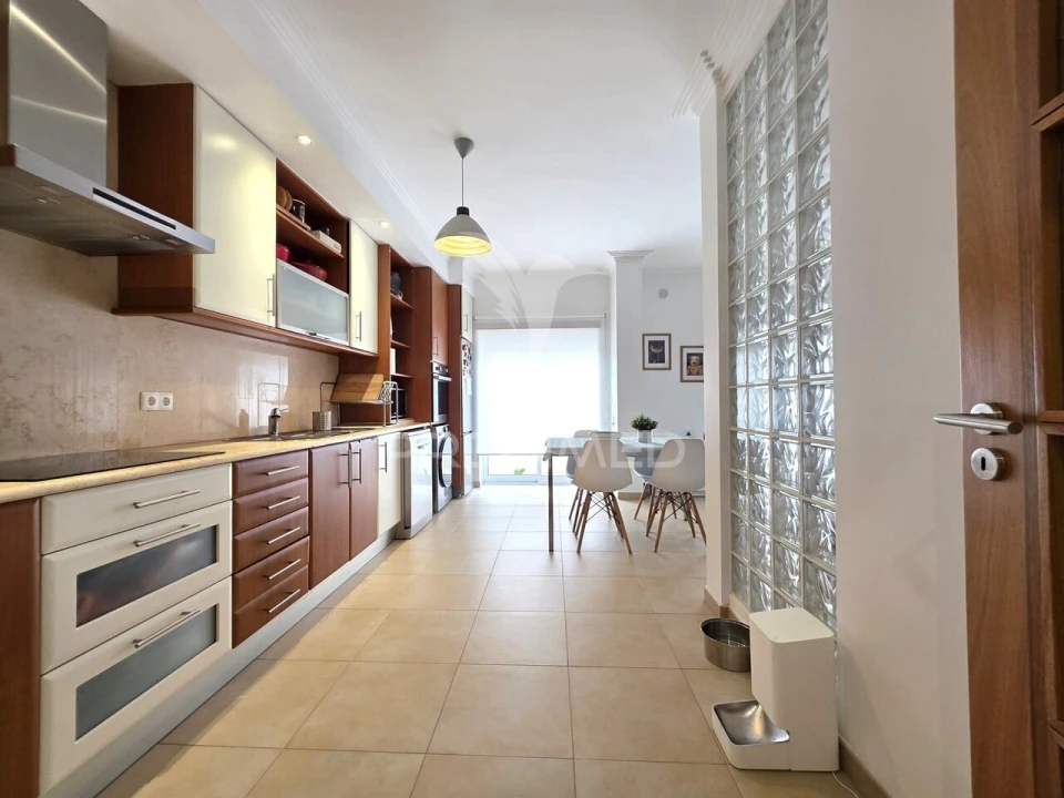 Apartamento T2 para Venda em Nossa Sra de Fatima Foto 2