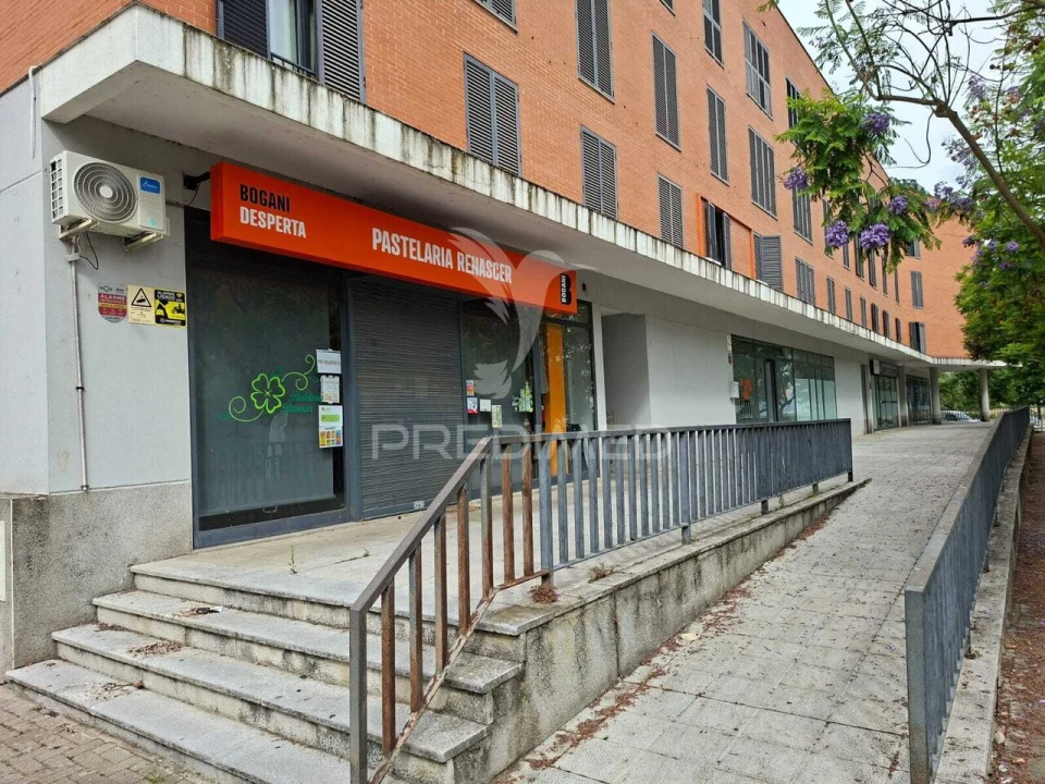Loja para Trespasse em Alhos Vedros Foto 13