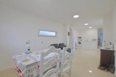 Moradia T3 para Venda em Salir de Matos
