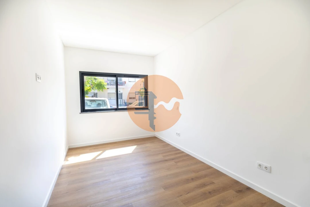 Apartamento T2 para Venda em Moncarapacho e Fuseta Foto 16
