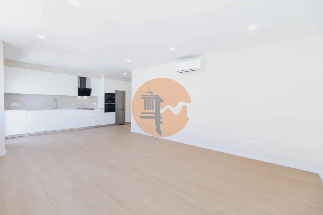Apartamento T2 para Venda em Moncarapacho e Fuseta Foto 12